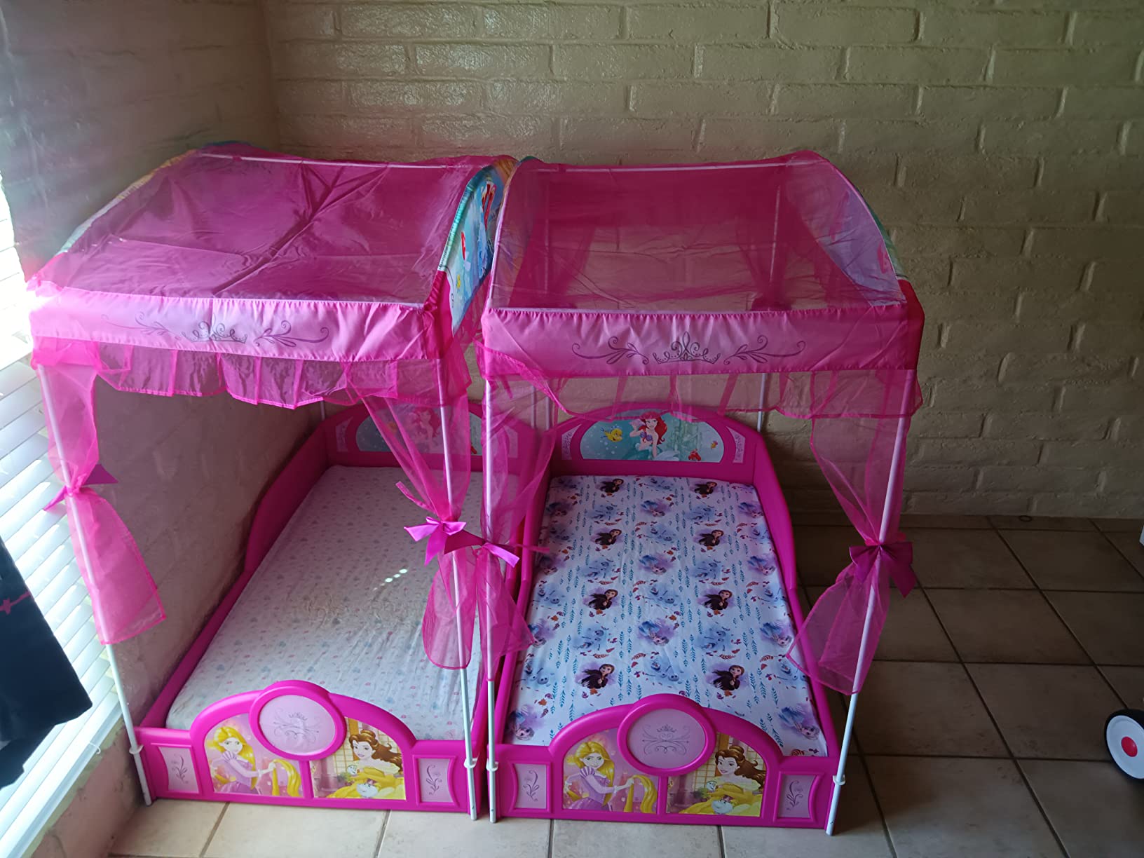 Delta Children Disney Princess Plastic Sleep and Play Toddler Bed with Canopy, Pink customer photo 2
