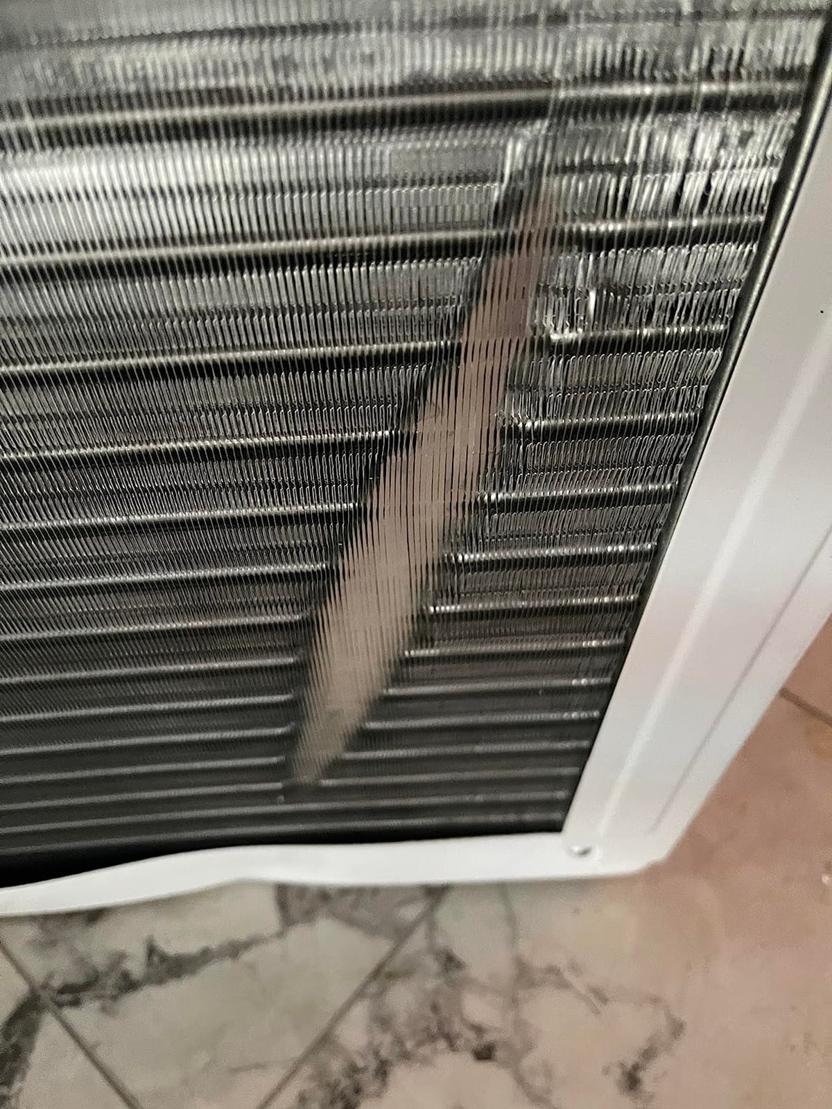 BLACK+DECKER Window Air Conditioner 10,000 BTU, BD10WT6G, Cools Up to 450 Square Feet, Remote Control, 3 Cooling Speeds, 12 CEER customer photo 1