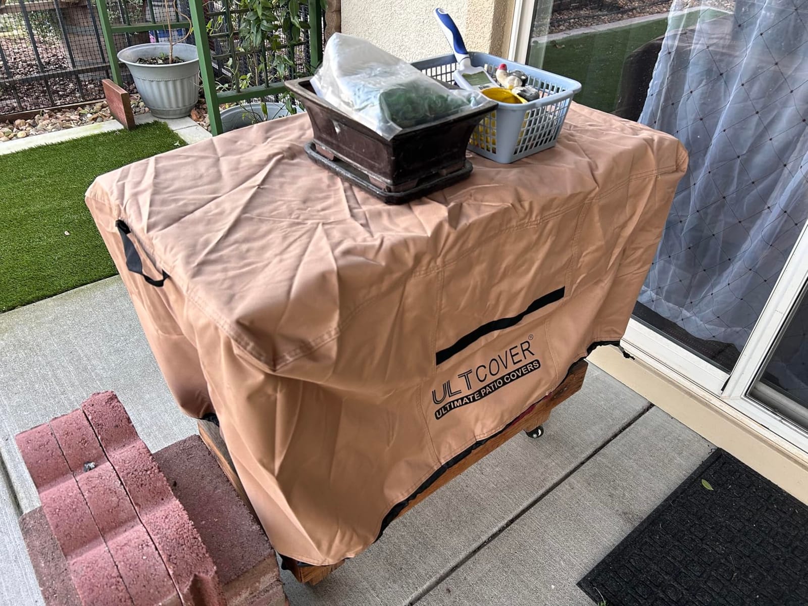 ULTCOVER Waterproof Patio Coffee Table Cover 42L x 24W x 18H in | Heavy Duty 600D Polyester, UV Resistant, Fits Rectangular Outdoor Small Furniture Side Table customer photo 1