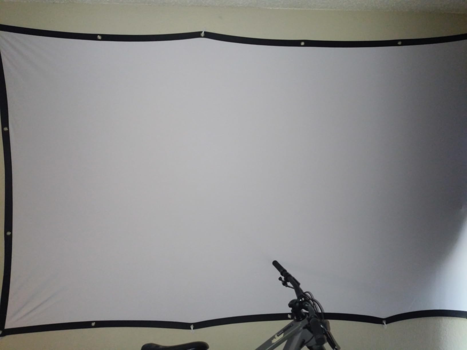 AAJK Outdoor Projector Screen 150 inch, Washable Projector Screen 16:9 Foldable Anti-Crease Portable Projector Movies Screen for Home Theater Outdoor Indoor Support Double Sided Projection customer photo 1