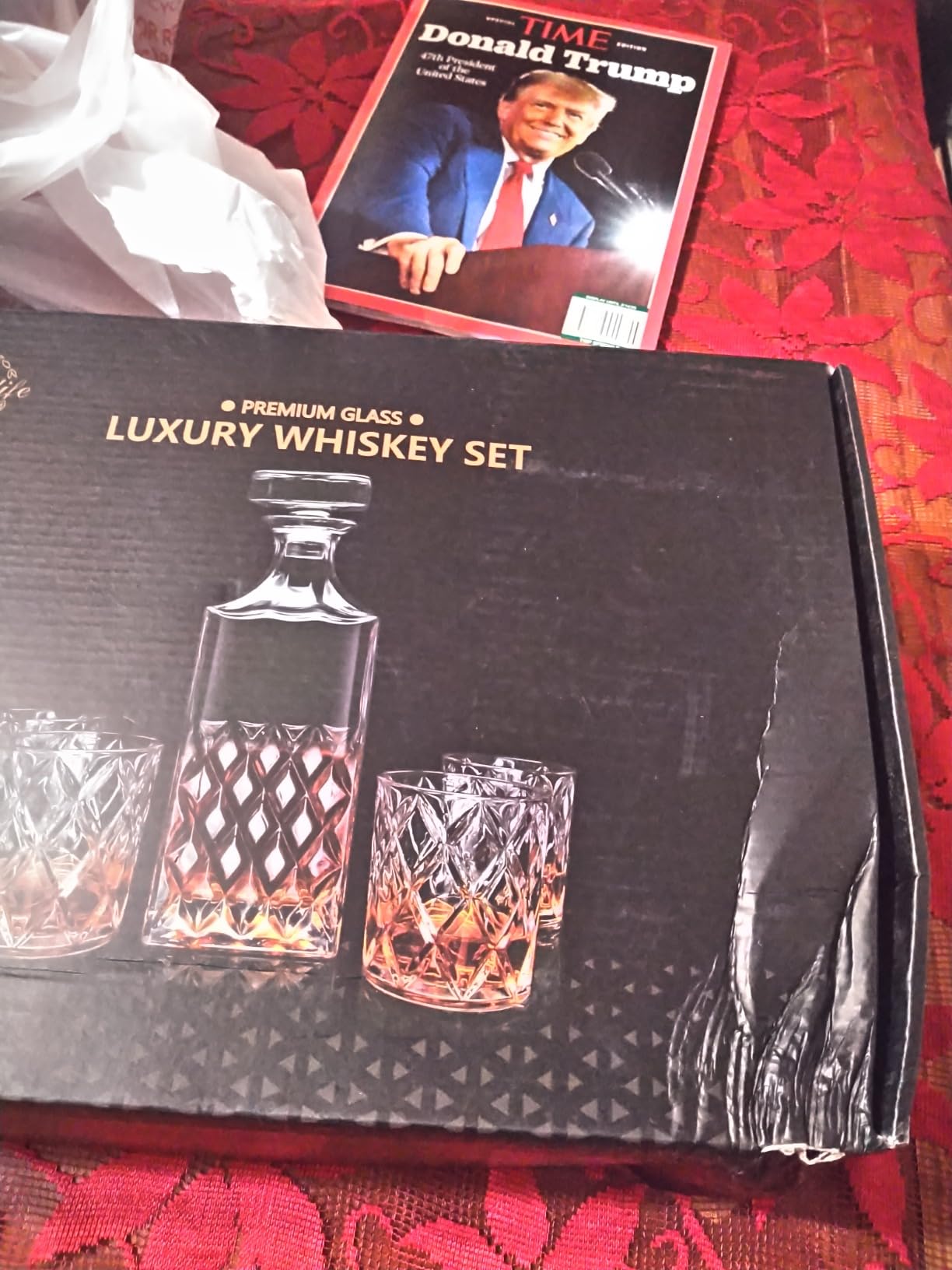 LIGHTEN LIFE Whiskey Decanter Set, Italian Crystal Decanter with 4 Whiskey Glasses in Gift Box - Bourbon Decanter for Scotch, Liquor - Birthday, Anniversary Bourbon Gifts for Men, Dad, Husband customer photo 2