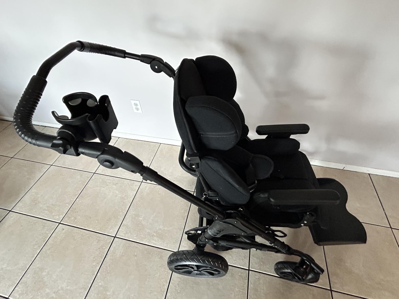 Cup Holder for Walker: Stroller Cup Holder Attachment with Phone Holder | Wheelchair & Stroller Accessories for Rollator, Bike, Scooter, Golf Cart, Baby Essentials, Christmas New Mom Seniors Gifts customer photo 2