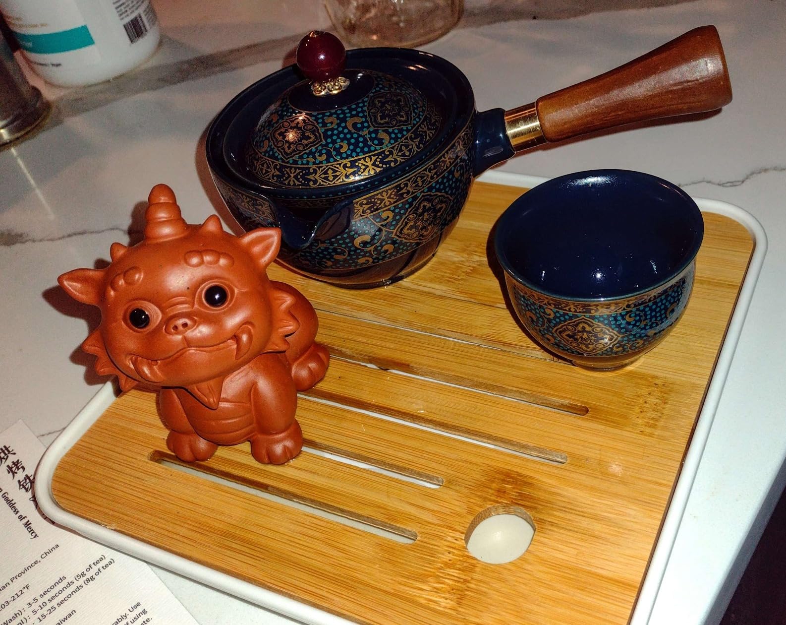 LURRIER Porcelain Chinese Gongfu Tea Set, Portable Teapot Set with 360 Rotation Tea maker and Infuser, Portable All in One Gift Bag for Travel, Home, Gifting, Outdoor and Office (Floral Blue) customer photo 2