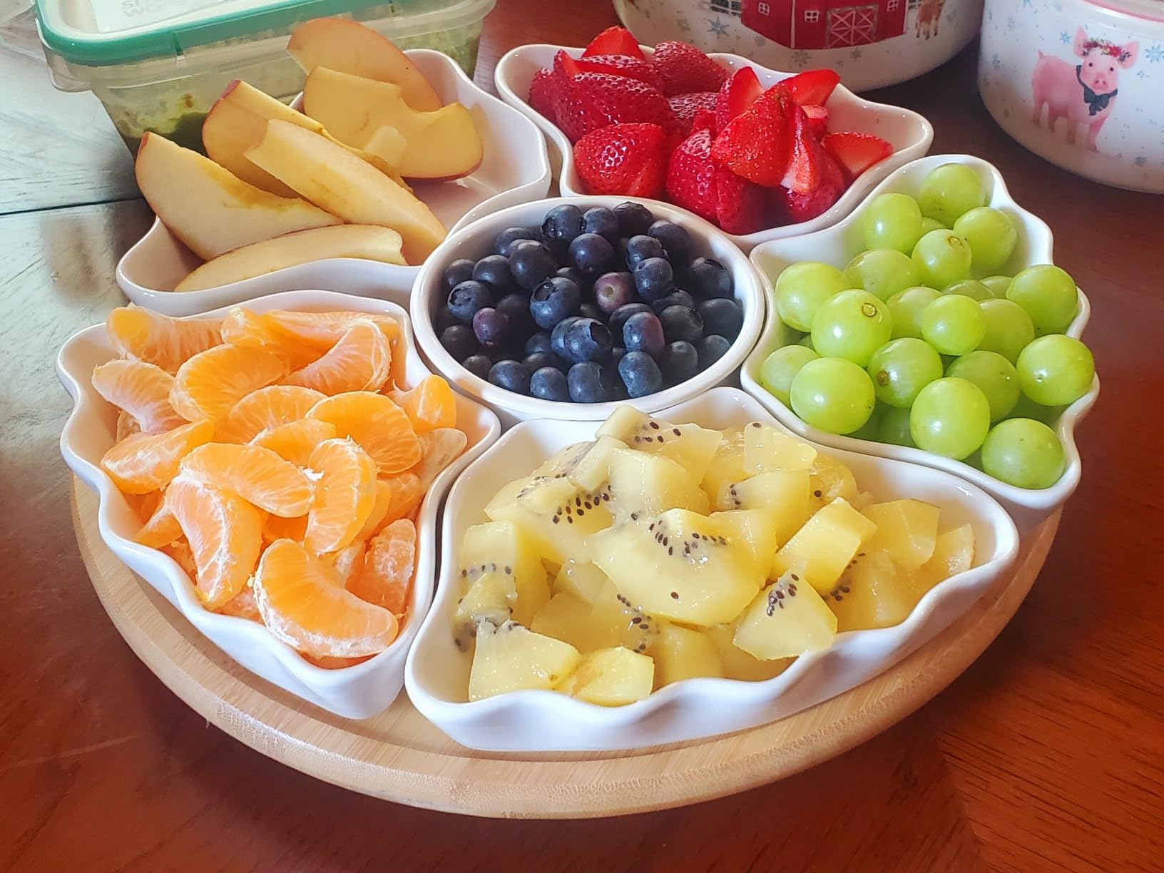 DOWAN 360° Rotatable Serving Tray and Platters, 12 Inch Divided Serving Bowls for Party, Kitchen Decor, Removable Serving Dishes for Chips and Dip, Fruit, Veggies, Candy and Snacks, 7 Pieces, White customer photo 2