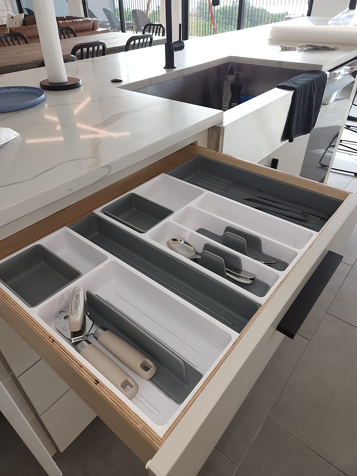 OXO Good Grips Expandable Kitchen Tool Drawer Organizer customer photo 1