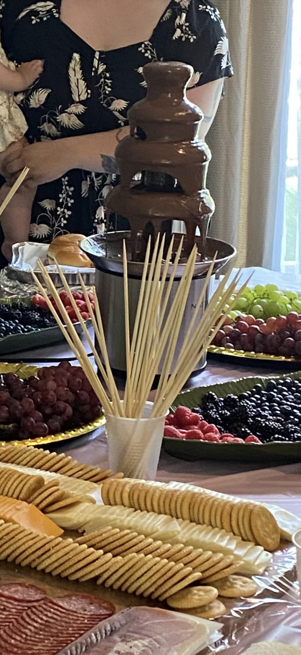 Nostalgia 4 Tier Electric Chocolate Fondue Fountain Machine for Parties - Melts Cheese, Queso, Candy, and Liqueur - Dip Strawberries, Apple Wedges, Vegetables, and More - 32-Ounce - Stainless Steel customer photo 1