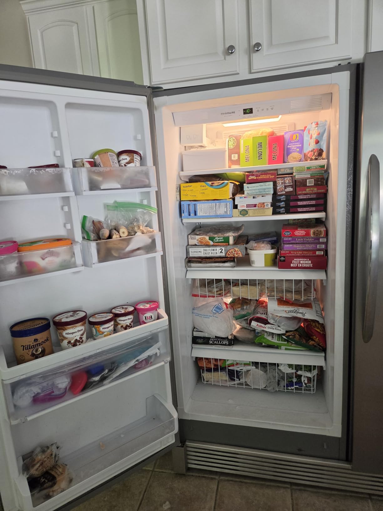 PROFESSIONAL Stainless Steel Refrigerator Freezer Combo & Trim FPRU19F8WF FPFU19F8WF TRMKTEZ2LV79 customer photo 2