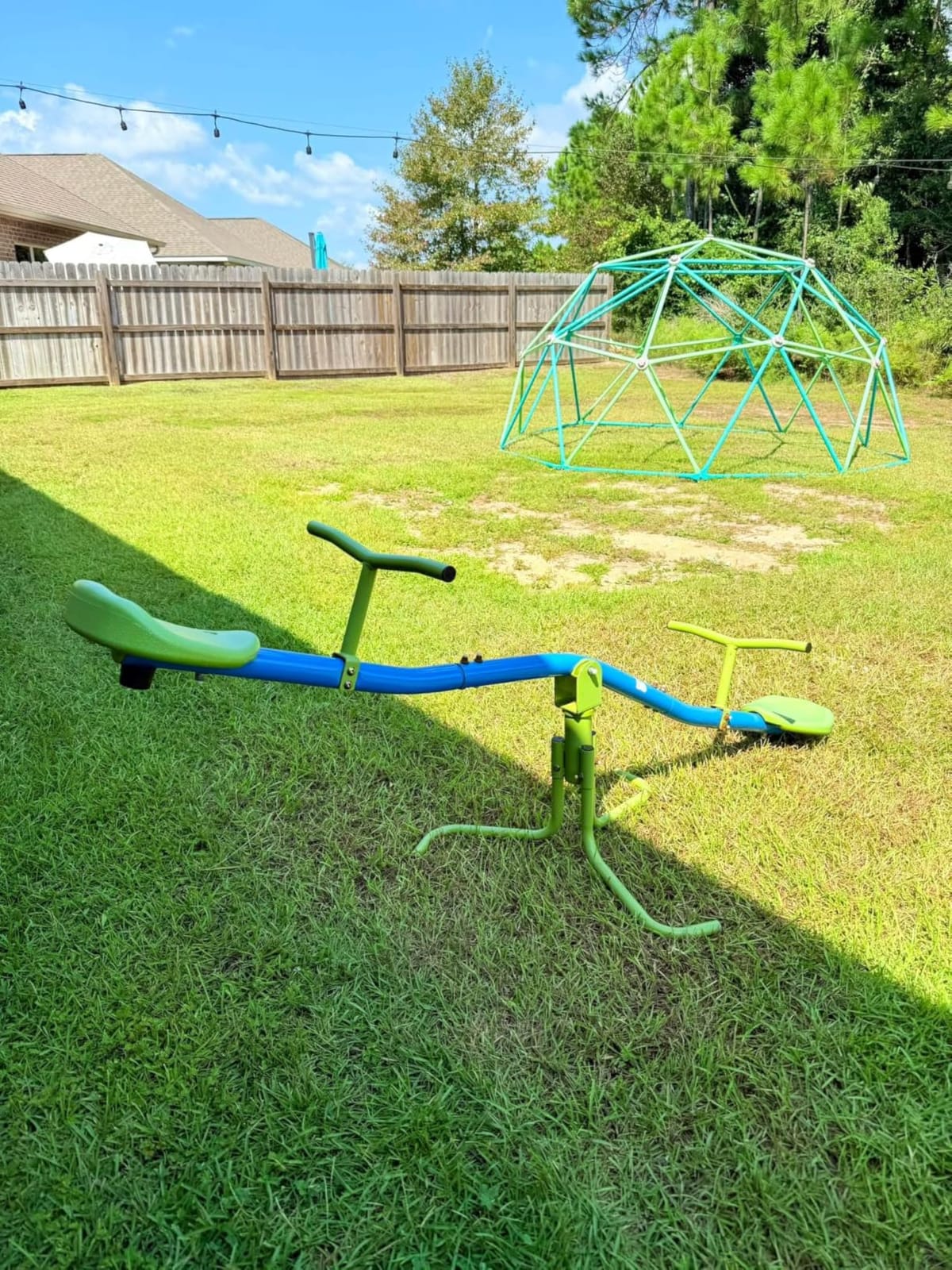 Zupapa 10FT Climbing Dome, Outdoor Jungle Gym for Kids with Climbing Grip - Geometric Dome Climber Supports 1000LBS Outdoor Playset and Easy Assembly Outdoor Play Equipment for Kids customer photo 2