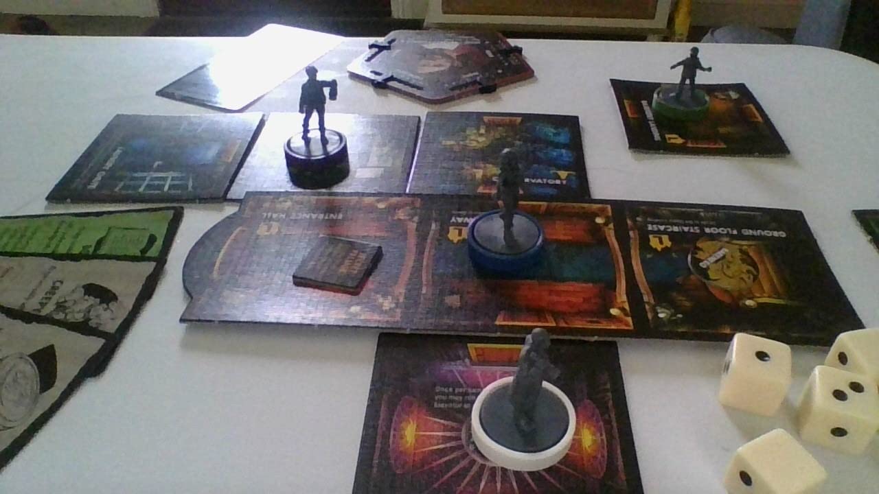 Hasbro Gaming Avalon Hill Betrayal at The House on The Hill 3rd Edition Cooperative Board Game customer photo 2