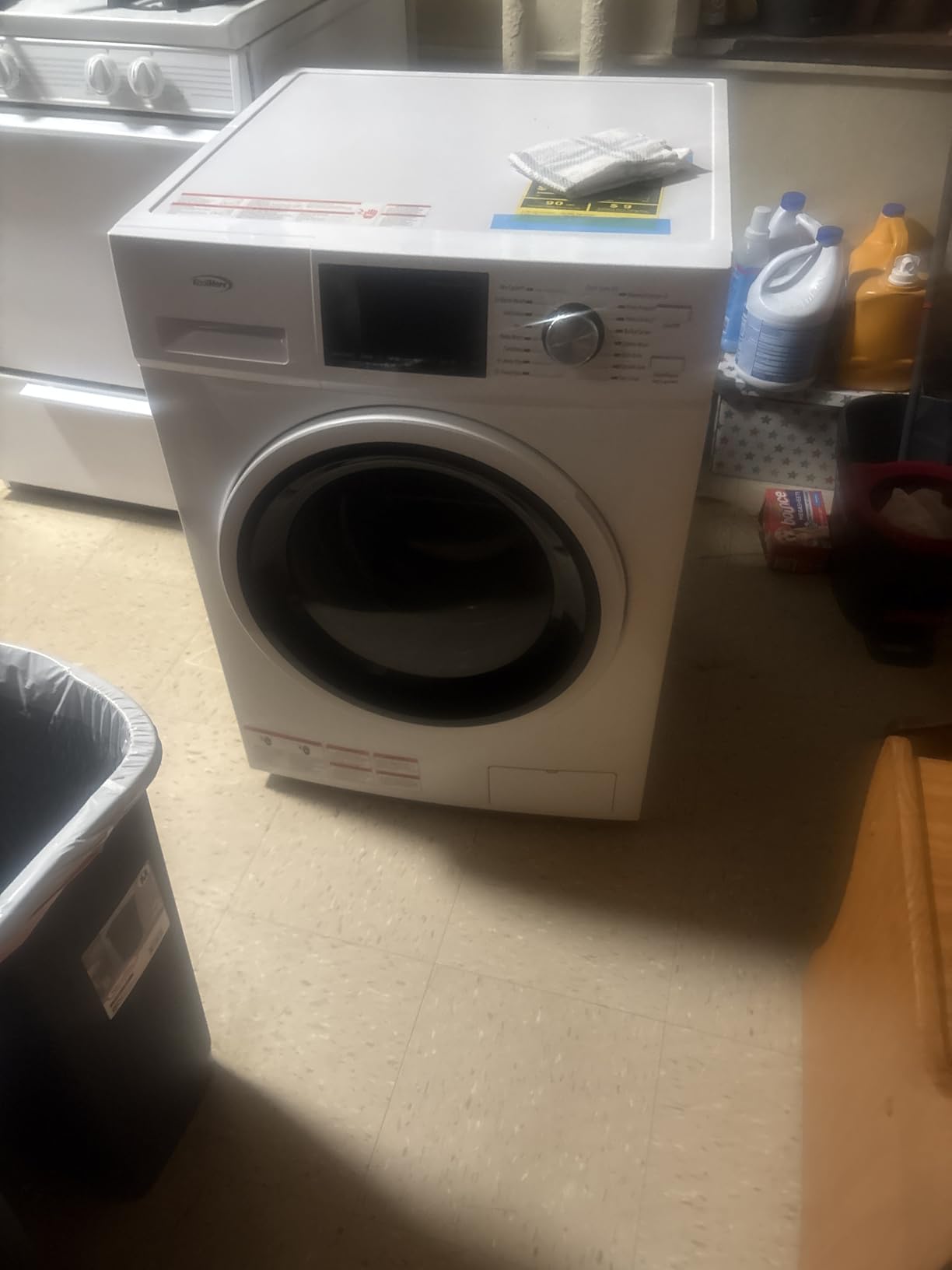 KoolMore 2-in-1 Front Load Washer and Dryer Combo, 2.7 Cu. Ft., for Apartment, Dorm, RV, 16 Wash and 4 Dry Cycles, Compact Space Saver (FLC-3CWH) customer photo 2