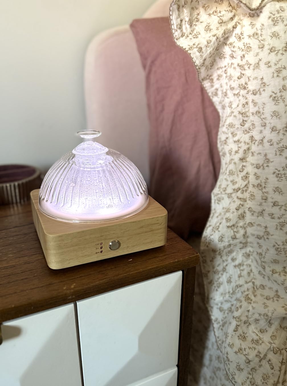 Glass Dome Essential Oil Diffuser with Glass Reservoir & Wood Base-No Plastic, 200ml Ultrasonic Diffuser for Aromatherapy with Timer 7 Color Light Auto-Off for Home Office Yoga Pilates customer photo 1