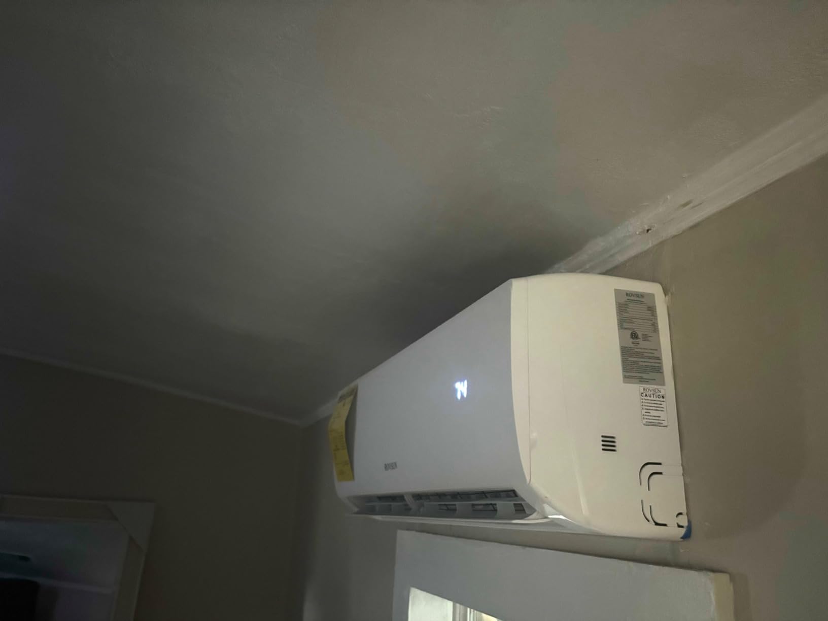 ROVSUN 9000 BTU Mini Split AC/Heating System with Inverter, 20 SEER2 Energy Saving 115V Ductless Split-System Air Conditioner with Pre-Charged Condenser, Heat Pump, Remote Control & Installation Kit customer photo 1