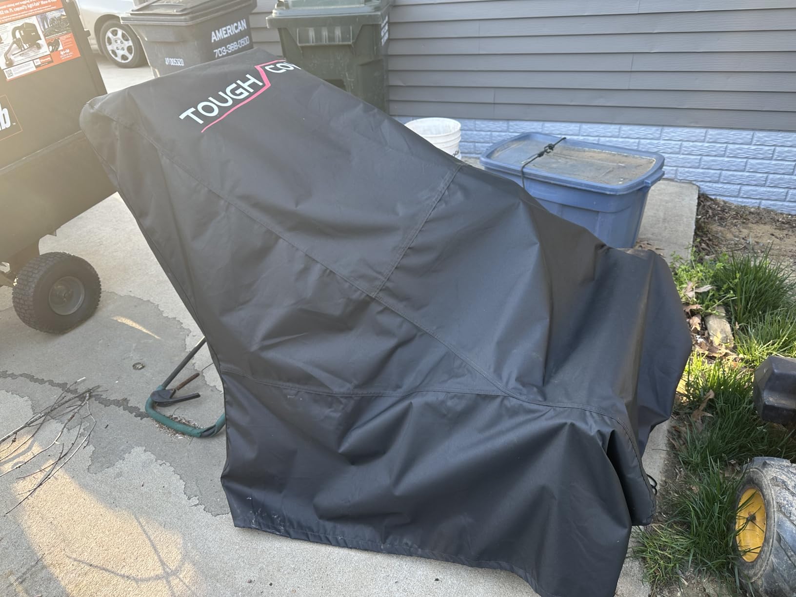 Tough Cover Snow Blower Cover, Extreme 600D, Standard Fit, Black | Heavy-Duty Waterproof Fabric With Taped Seams, Oversized Dust Cover With UV Protection For Gas Snow Blowers customer photo 1