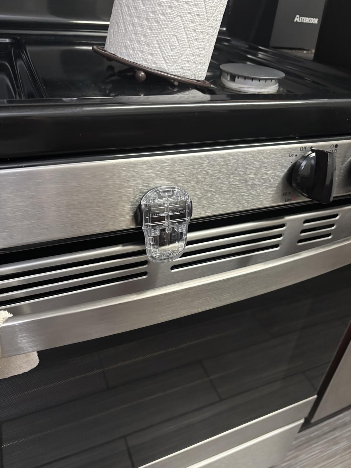 Mom's Choice Gold Awards Winner - SAFELON 1 Pcs Baby Safety Oven Door Lock, Double Button Oven Lock for Kitchen Safety (Black) customer photo 2
