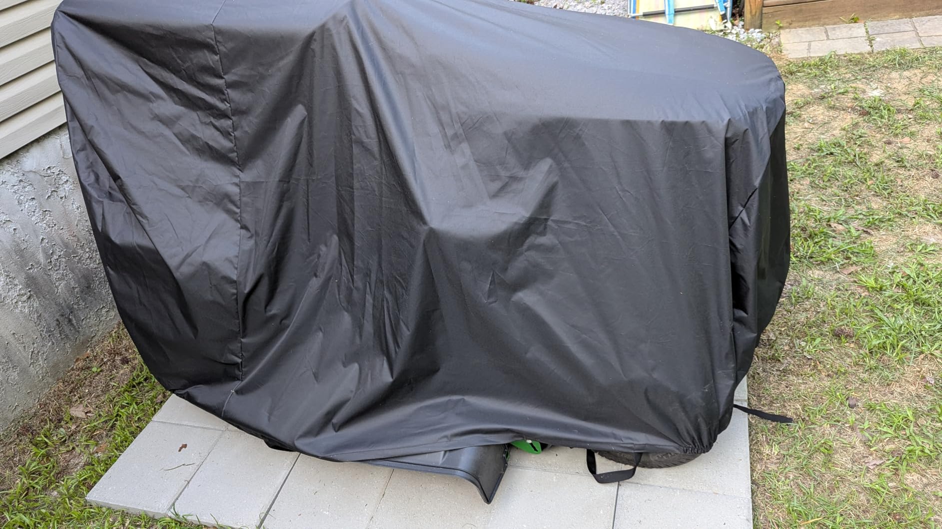 Zettum Riding Lawn Mower Cover - Lawn Tractor Covers Waterproof & Heavy Duty, 600D Outdoor Mower Cover Universal fit with Storage Bag for John Deere, EGO, Toro, Craftsman, Husqvarna, Honda and More customer photo 1