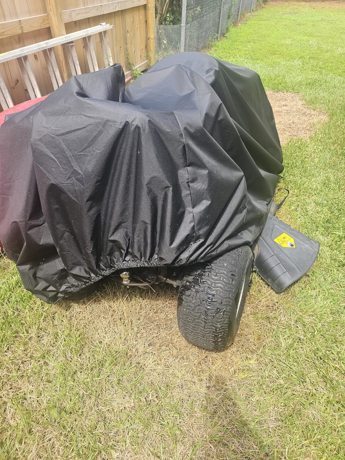 Zettum Riding Lawn Mower Cover - Lawn Tractor Covers Waterproof & Heavy Duty, 600D Outdoor Mower Cover Universal fit with Storage Bag for John Deere, EGO, Toro, Craftsman, Husqvarna, Honda and More customer photo 2