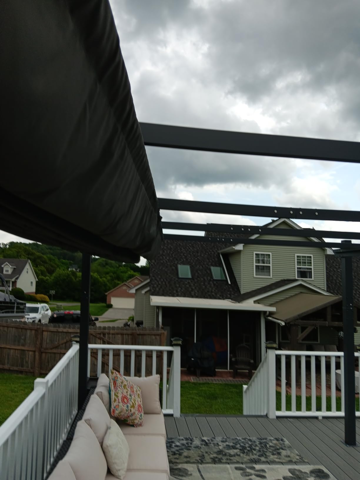 PURPLE LEAF 12' X 16' Outdoor Pergola with Retractable Canopy Aluminum Shelter for Porch Garden Beach Sun Shade Pavilion Grape Trellis Grill Gazebo Modern Backyard Deck Metal Patio Pergola Gray customer photo 2