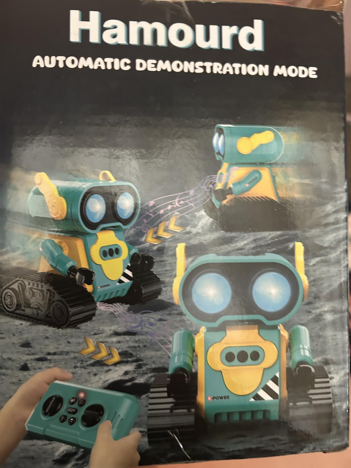 Hamourd Robot Toys for Boys Girls, Rechargeable Remote Control Emo Robots with Auto-Demonstration, Flexible Head & Arms, Dance Moves, Music, Shining LED Eyes for 5+ Years Old Kids customer photo 1