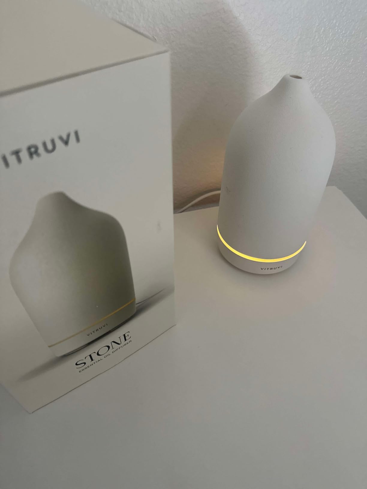 Vitruvi Stone Diffuser, Ceramic Ultrasonic Essential Oil Diffuser for Aromatherapy | Ceramic Diffuser, Diffusers for Home, Oil Diffuser, Housewarming Gift, Original Diffuser | White, 90ml Capacity customer photo 1