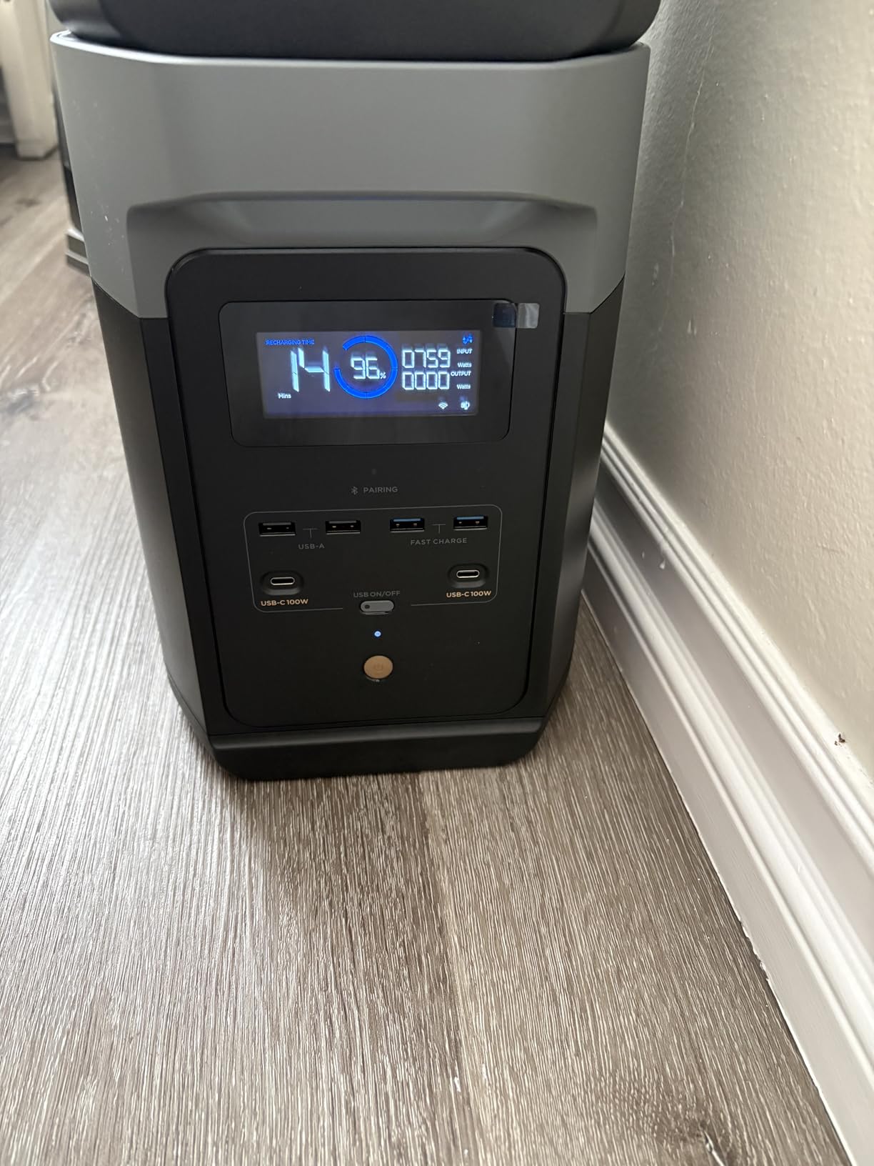 EF ECOFLOW Solar Generator Delta 2 with 220W Solar Panel, 1024Wh LFP(LiFePO4) Battery, 1800W AC/100W USB-C Output, Fast Charging Portable Power Station For Home Backup Power, Camping & RVs customer photo 1