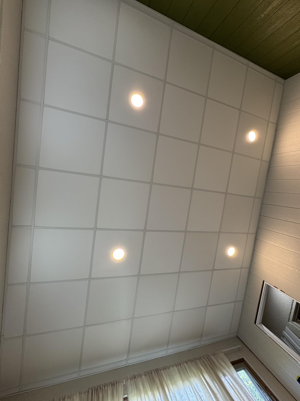Art3d 10-Pack Smooth Drop Ceiling Tiles, No Sag and Breakage, White | 2 x 4 ft, PVC, Waterproof, Fire-Rated, Reusable, Compatible with Grid System, Perfect for Living Room customer photo 1