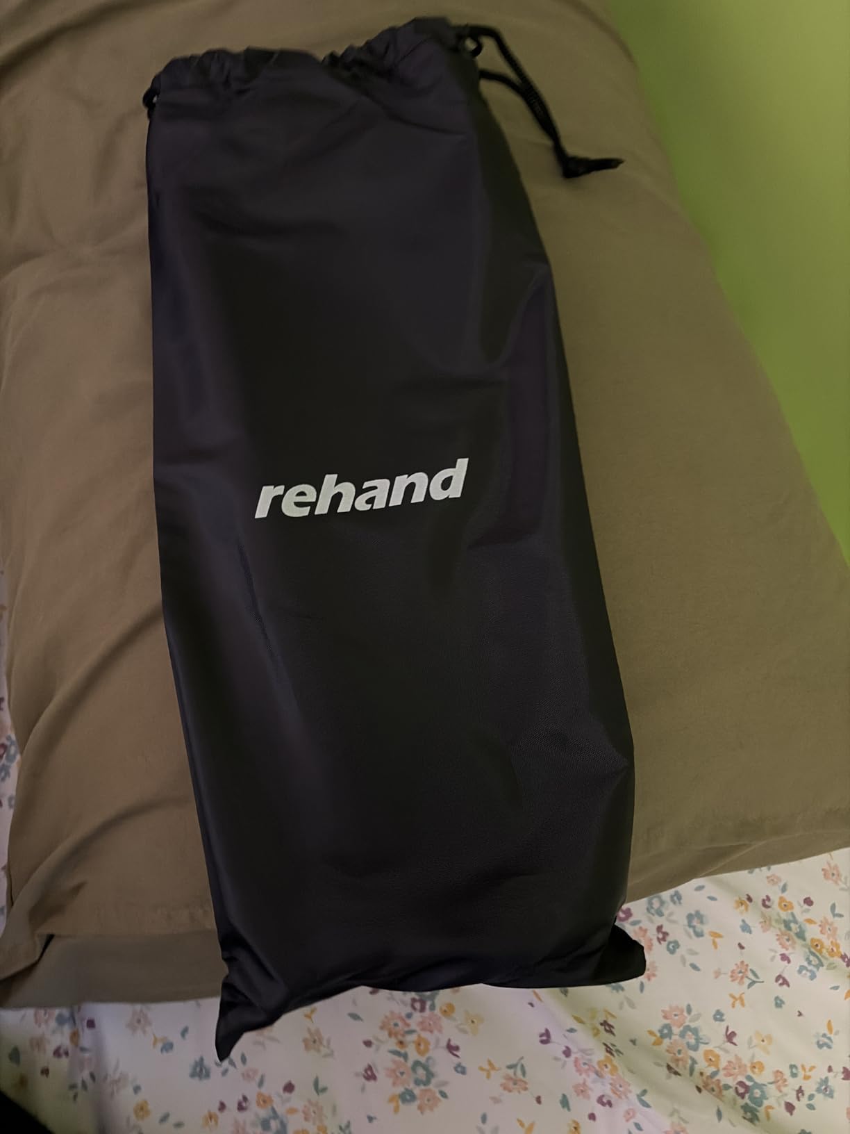 REHAND Walking Cane - Foldable, Adjustable, Collapsible Walking Canes for Men & Women, Heavy Duty All Terrain Tip, with Travel Bag customer photo 1