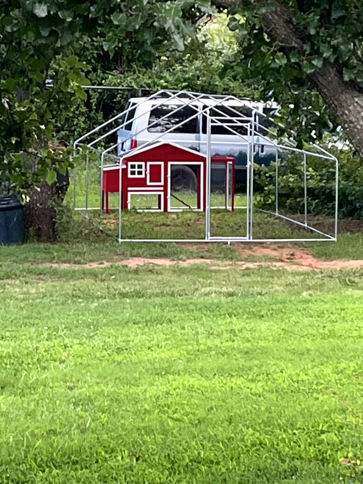 HITTITE Large Metal Chicken Coop with Run, 19.19 x 9.84 x 6.56 ft Walk in Poultry Cage Chicken Run Pen, Outdoor Chicken Runs for Yard with Waterproof & Anti-UV Cover customer photo 1