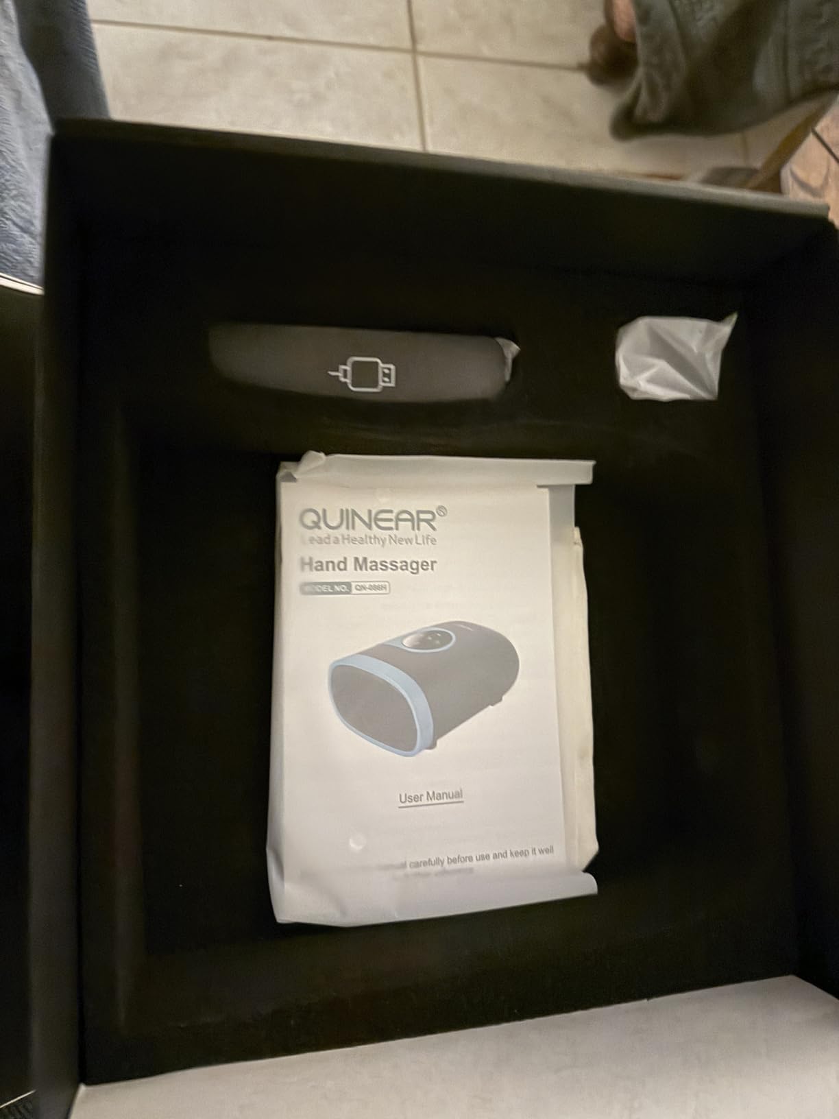 QUINEAR Hand Massager - Cordless Hand Massager with Heat and Compression for Arthritis, Carpal Tunnel and Stiff Joints - Gifts for Women Men - FSA-HSA customer photo 2