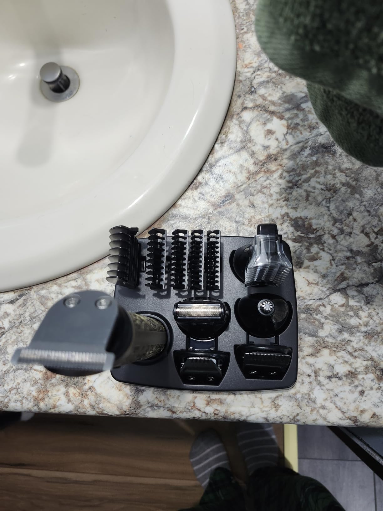 Ufree Professional Beard Trimmer for Men, Electric Shaver Razor, Men Gift | 7 Replaceable Blades for Mustache, Stubble, Face, Body, Nose, T-blade, 12 Adjustable Length Hair Trimmer, Type-C Grooming Kit customer photo 1