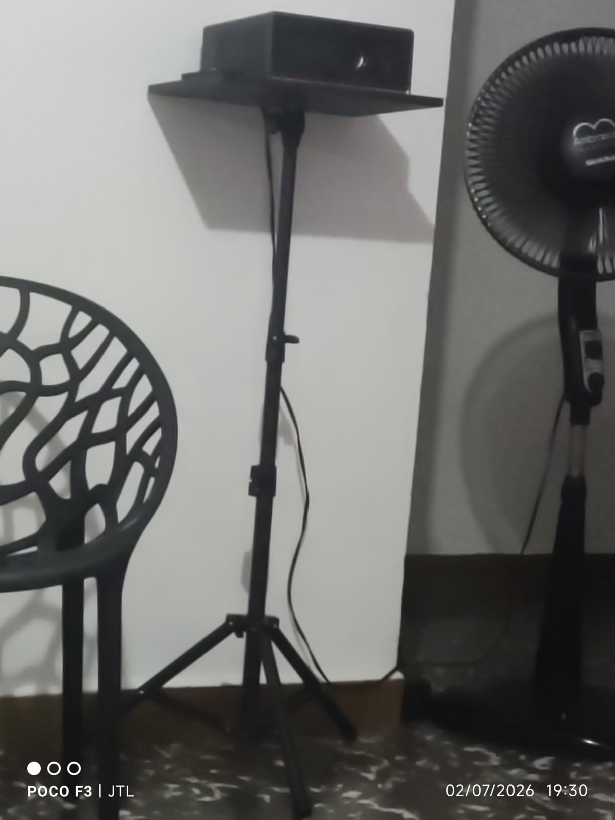Projector Stand, 33LB Load Bearing & 22-55