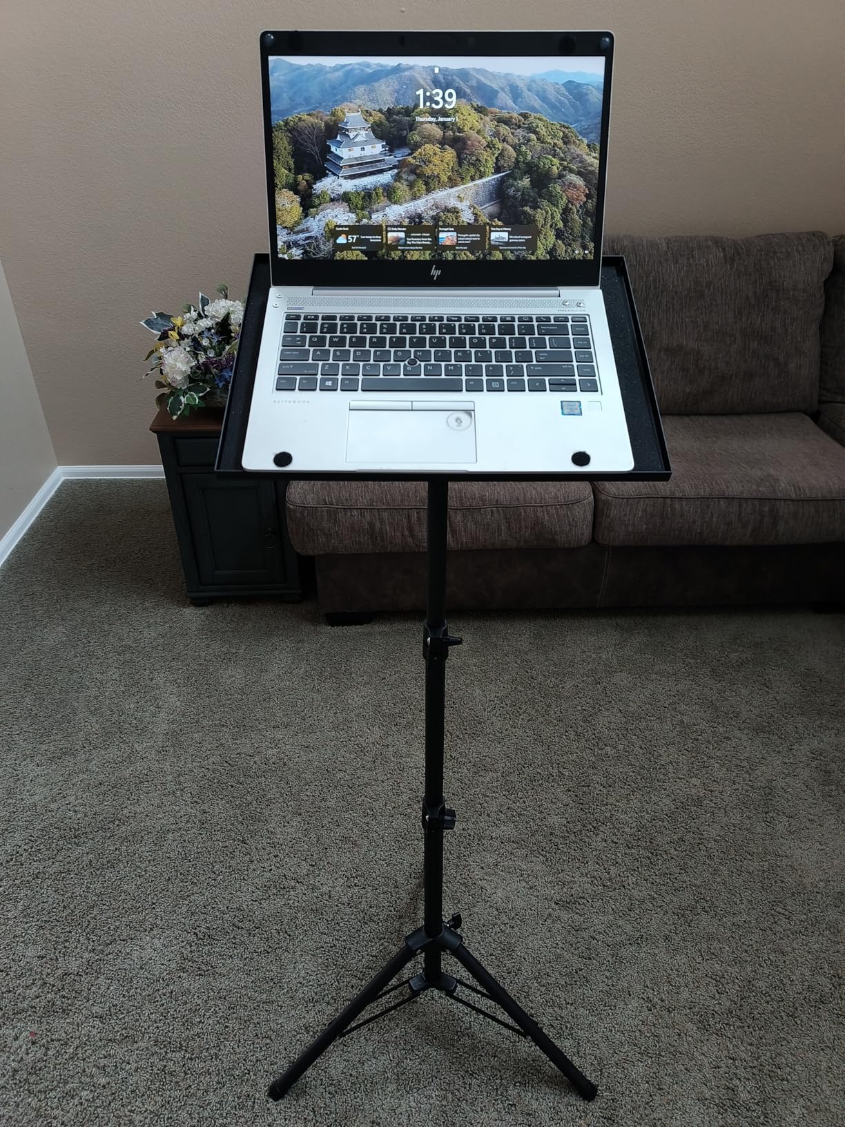 Projector Stand, 33LB Load Bearing & 22-55