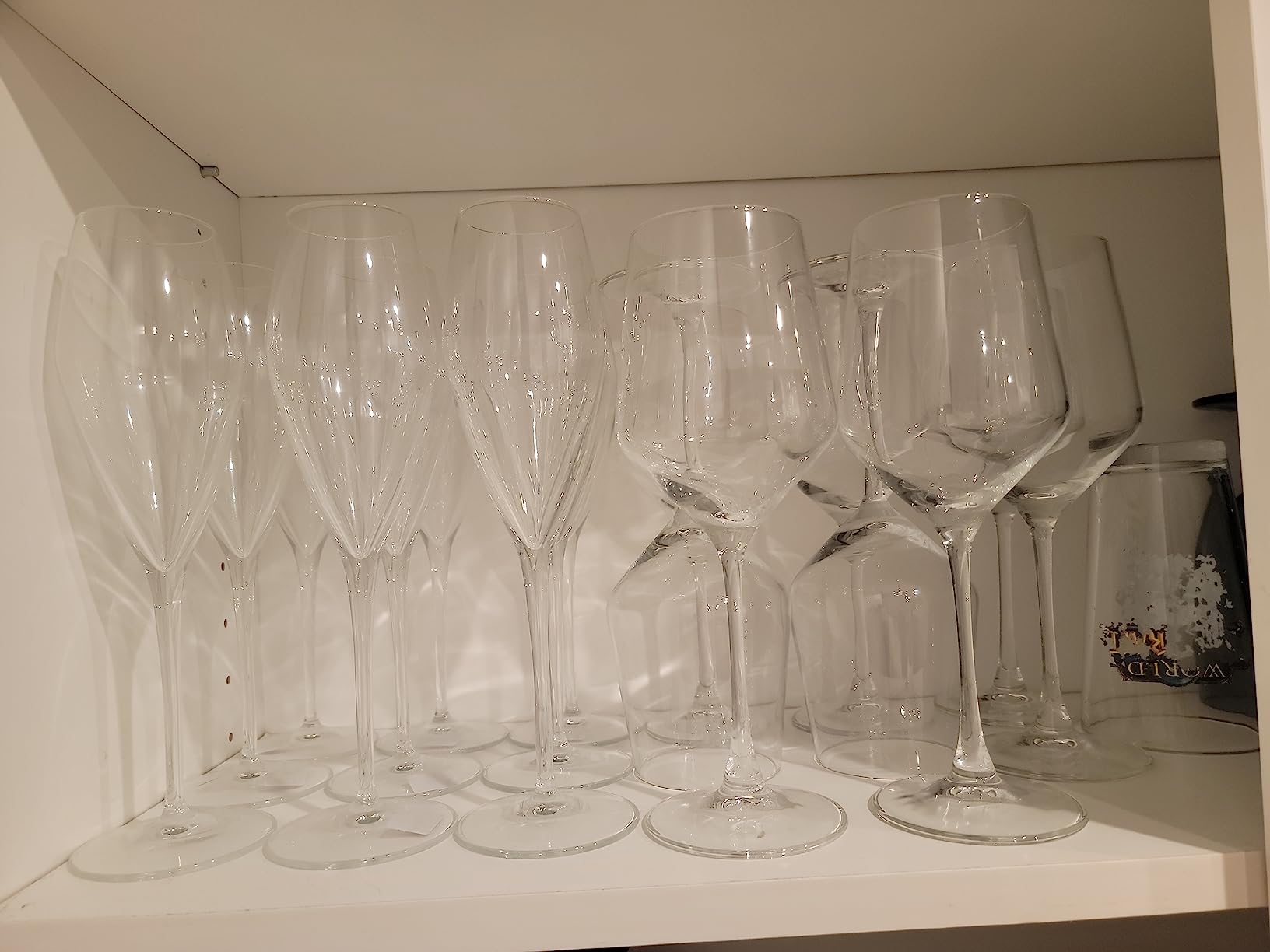 YANGNAY Wine Glasses Set of 6, 13 Oz Red or White Wine Glass with Stem, Perfect for Home, Restaurant, Dishwasher Safe customer photo 2