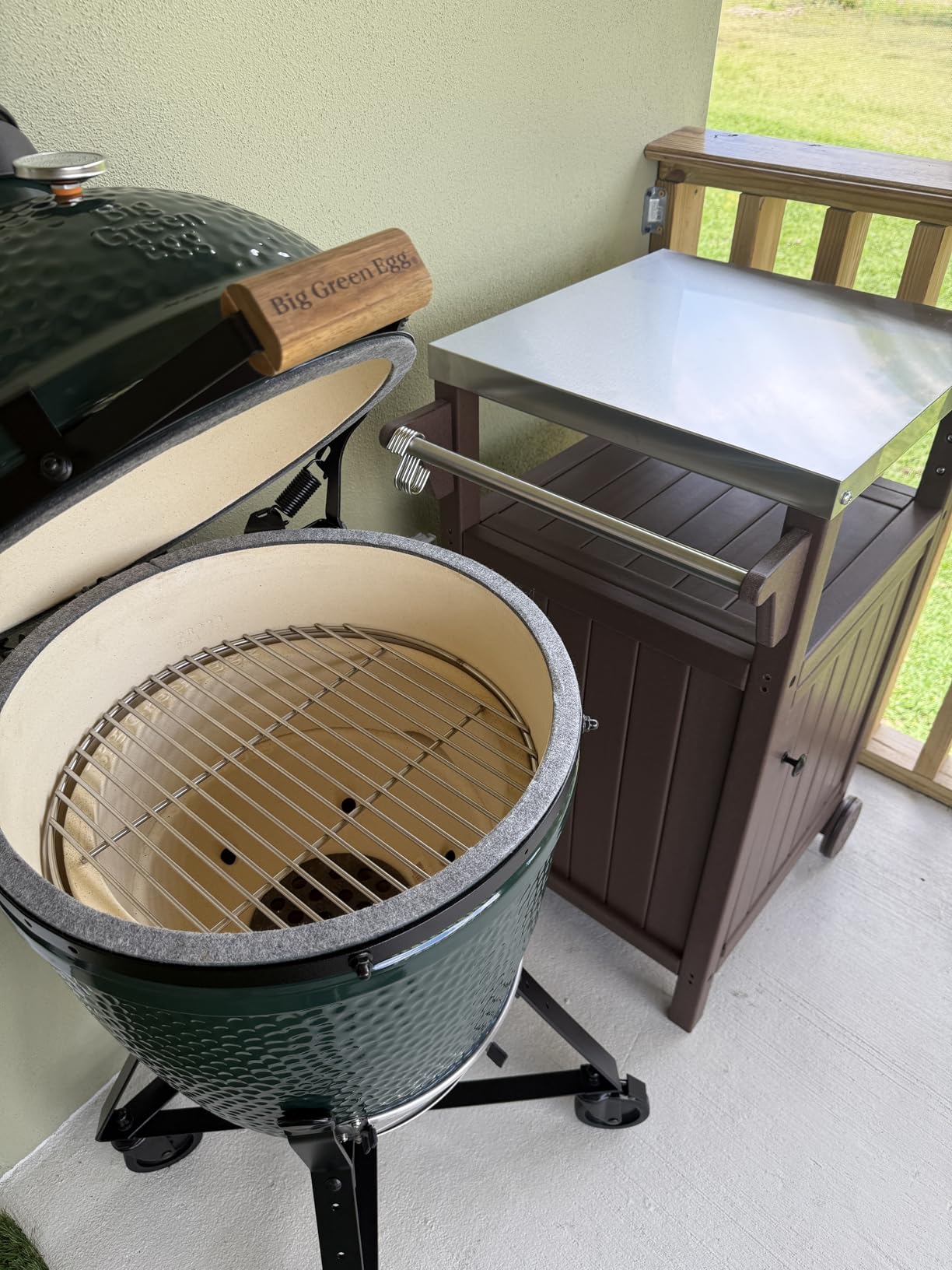 KORVOS Kitchen Portable Outdoor Grill Cart, Patio Bar Cart with Stainless Steel Top and Rolling Wheels, BBQ Cart customer photo 1