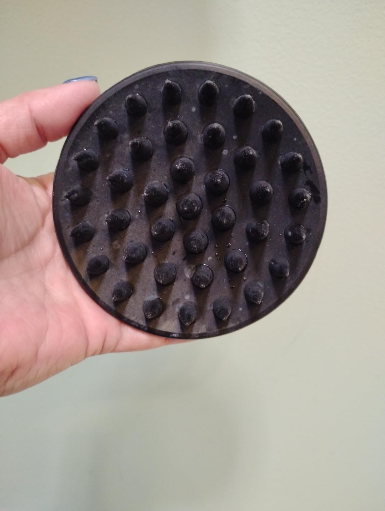Meartchy Silicone Scalp Massager Shampoo Brush, Scalp Brush for Hair Growth & Dandruff Removal, Hair Scrubber Scalp Stimulator Exfoliator Brush with Soft Bristles for Wet Dry Scalp Care (Black) customer photo 2