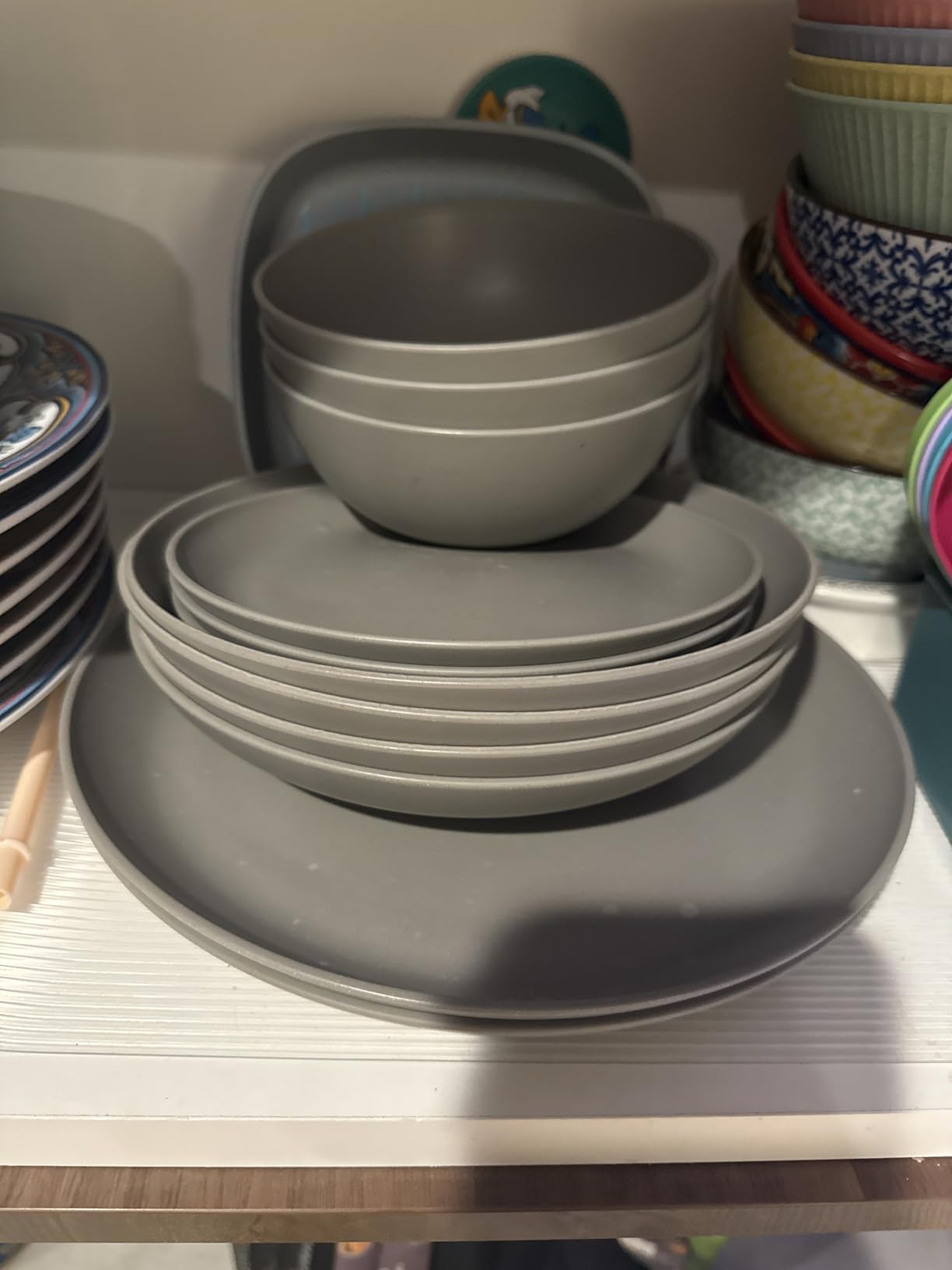 Grow Forward 16-piece Premium Wheat Straw Dinnerware Sets for 4 - Unbreakable Dishwasher & Microwave Safe Plastic Plates and Bowls Sets - Patio, Outdoors, RV, Camping Dishes - Seascape customer photo 2