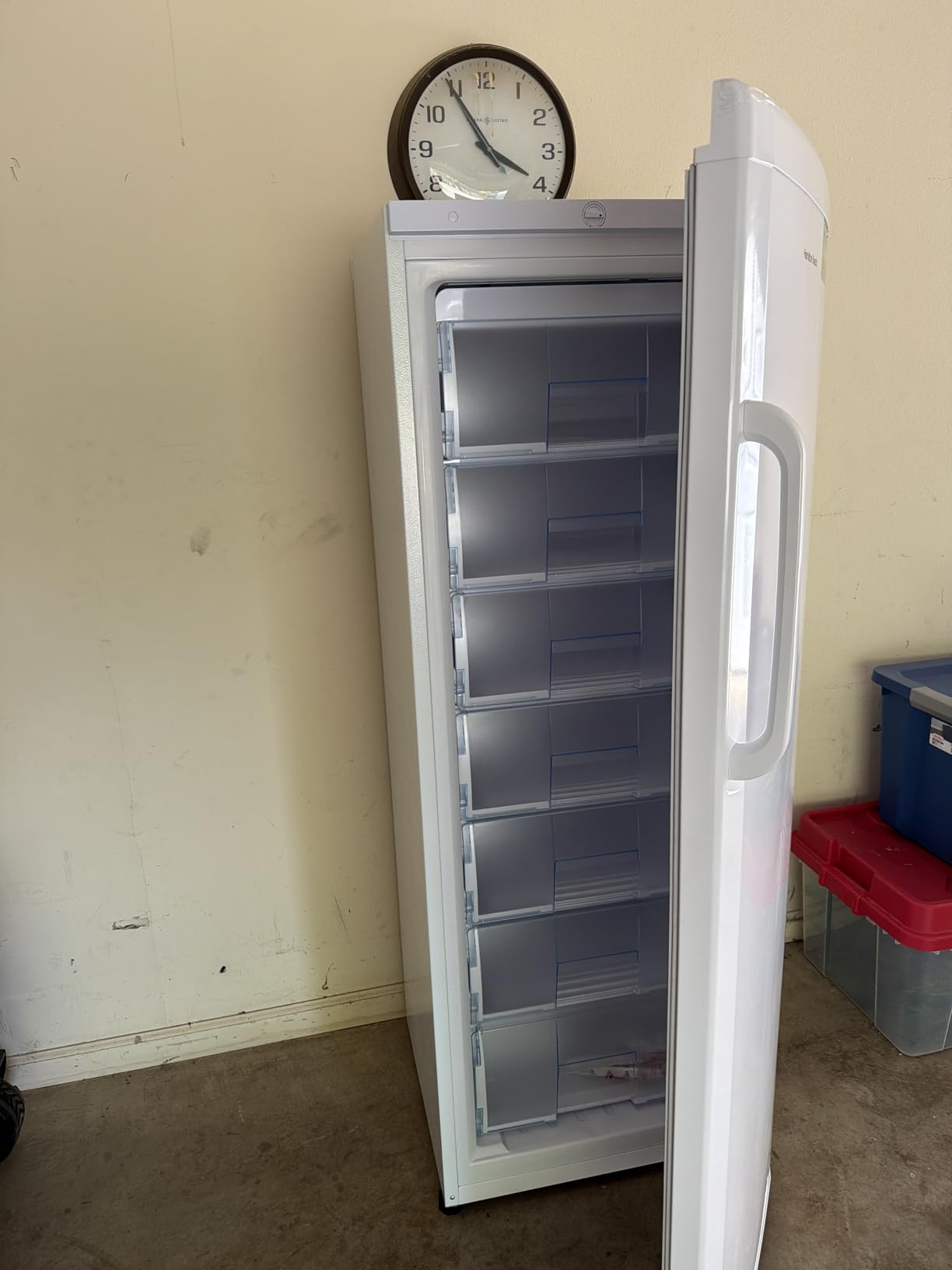 Hamilton Beach Upright Freezer, Deep Freeze, Stainless Steel Freezer with Drawer Compartments, 11 cu. ft. Freezer customer photo 1