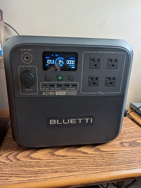BLUETTI AC180 Solar Generator with 200W Solar Panel (Ships Separately), 1152Wh Portable Power Station w/ 4 1800W (2700W Surge) AC Outlets, LFP Power For Outdoor Camping, Trip, Power Outage customer photo 2