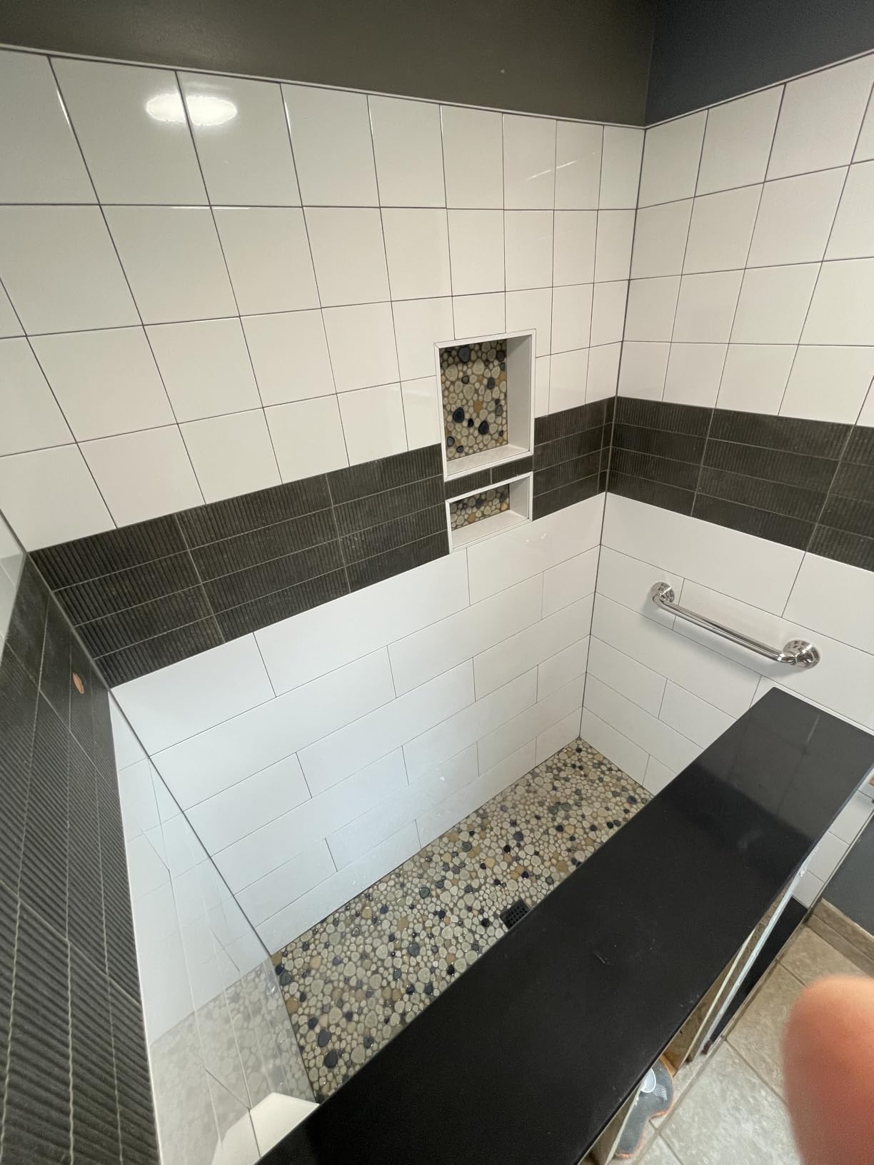Pebble Ceramic Tiles 5 Sheets, Heart-Shaped 12x12 Floor Tile Ceramic, Dark Blue Mosaic Tiles Mesh Mounted, Waterproof Porcelain Tile Decorative for Kitchen Bath Backsplash Shower Floor Pool customer photo 1