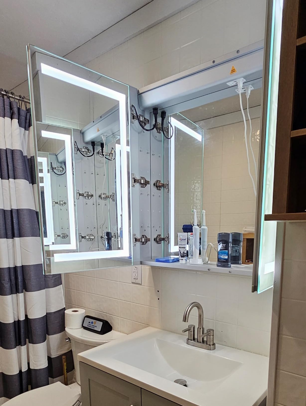 36x24 Lighted Medicine Cabinet Mirror with Outlet, 3 Colors Dimmable Led Medicine Cabinet with Lights, Wall-Mount or Recessed, Anti-Fog Mirror with Storage for Bathroom and Vanity customer photo 1
