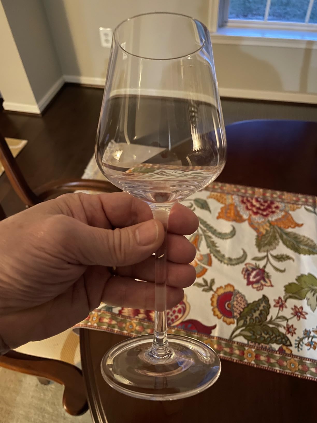 Red Wine Glasses Set of 4, 15oz Crystal Hand Blown, Long Stem, Gift | Clear, White Wine Glass, Ideal Gift for Set, Toasting at Weddings or Birthdays, Daily Use customer photo 2