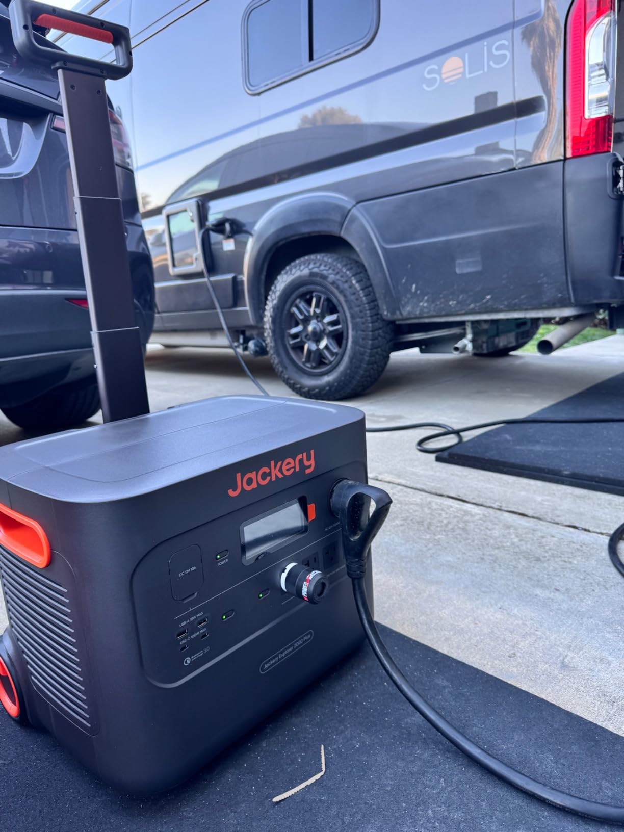 Jackery Explorer 2000 Plus Portable Power Station, 2042Wh, 3000W AC Output | LiFePO4 Battery, Expandable to 24kWh, UPS Home Backup, Solar Generator for Emergency, Camping, RV (Solar Panel Optional) customer photo 2