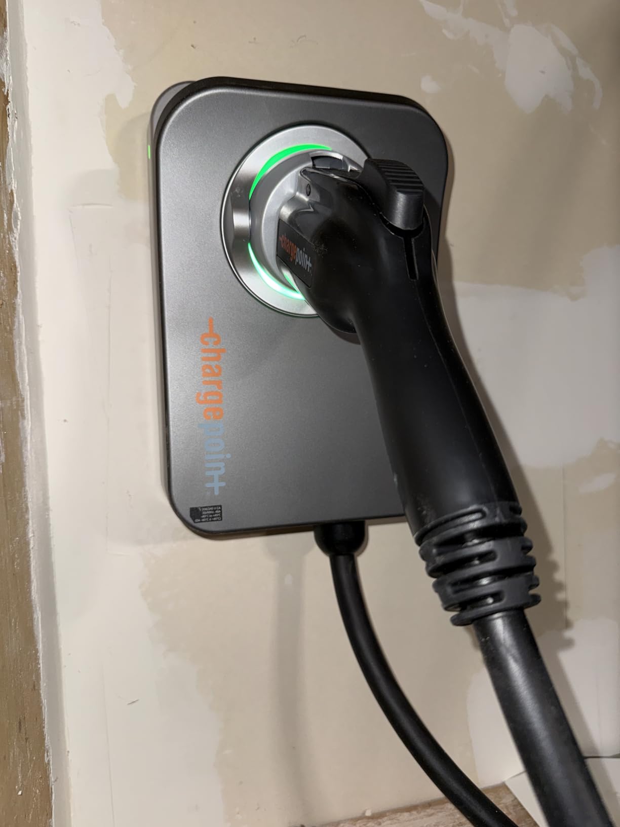 ChargePoint HomeFlex Level 2 EV Fast Charger, J1772, Smart, Hardwired, 50A | For Electric Cars, Adds Up to 37 Mi/Hr, WiFi App Control, 23-Ft Cable, Adjustable 16-50A, Indoor/Outdoor Rated, Energy Star customer photo 1