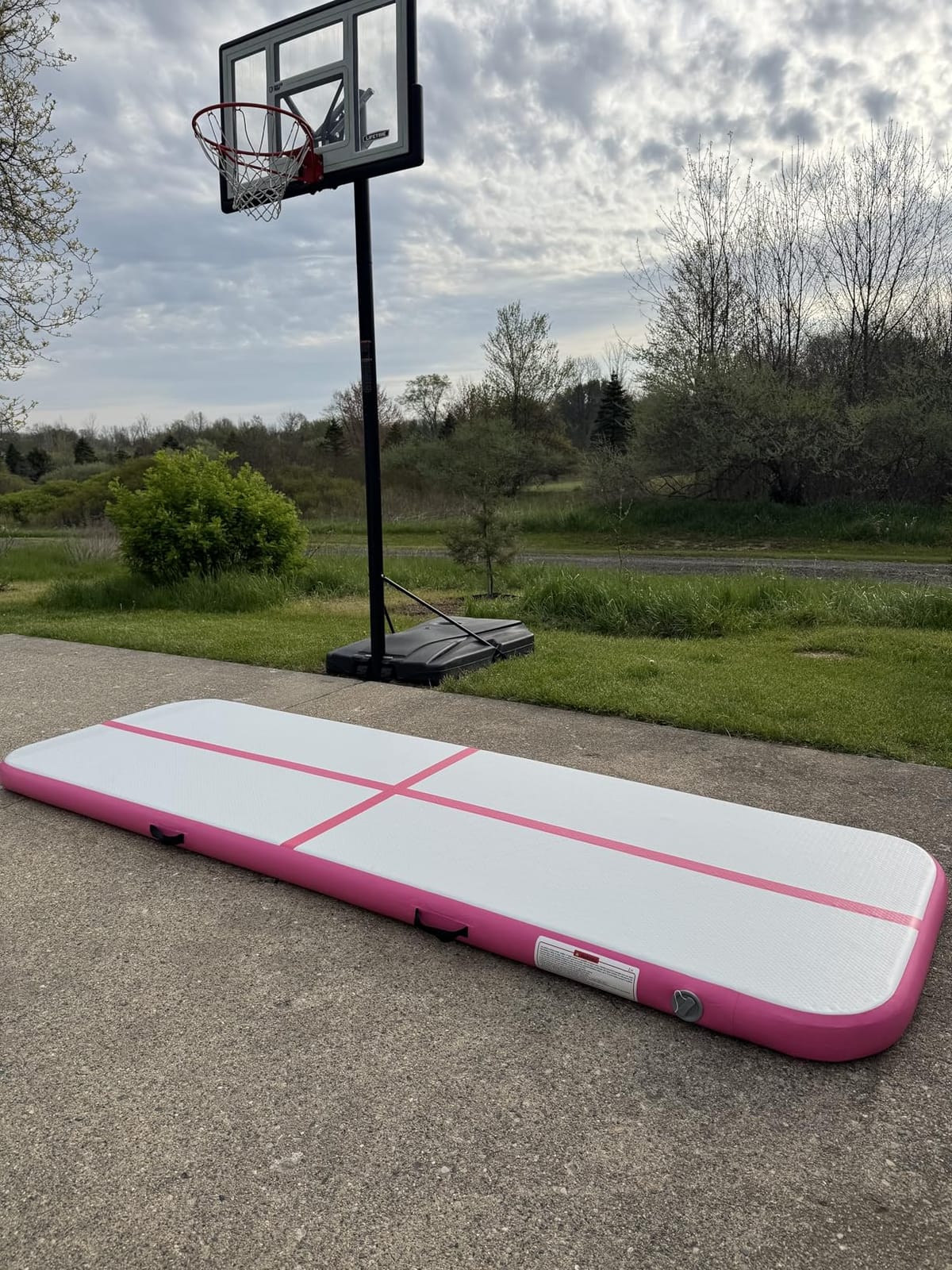 Inflatable Gymnastics Mat Air Tumble Track Tumbling Mats with Pump | 10ft/13ft/16ft/20ft Gymnastics Air Tumble Mat 4/8 inches Thick for Home/Training/Cheerleading/Yoga/Water Outdoor Indoor Gym customer photo 2