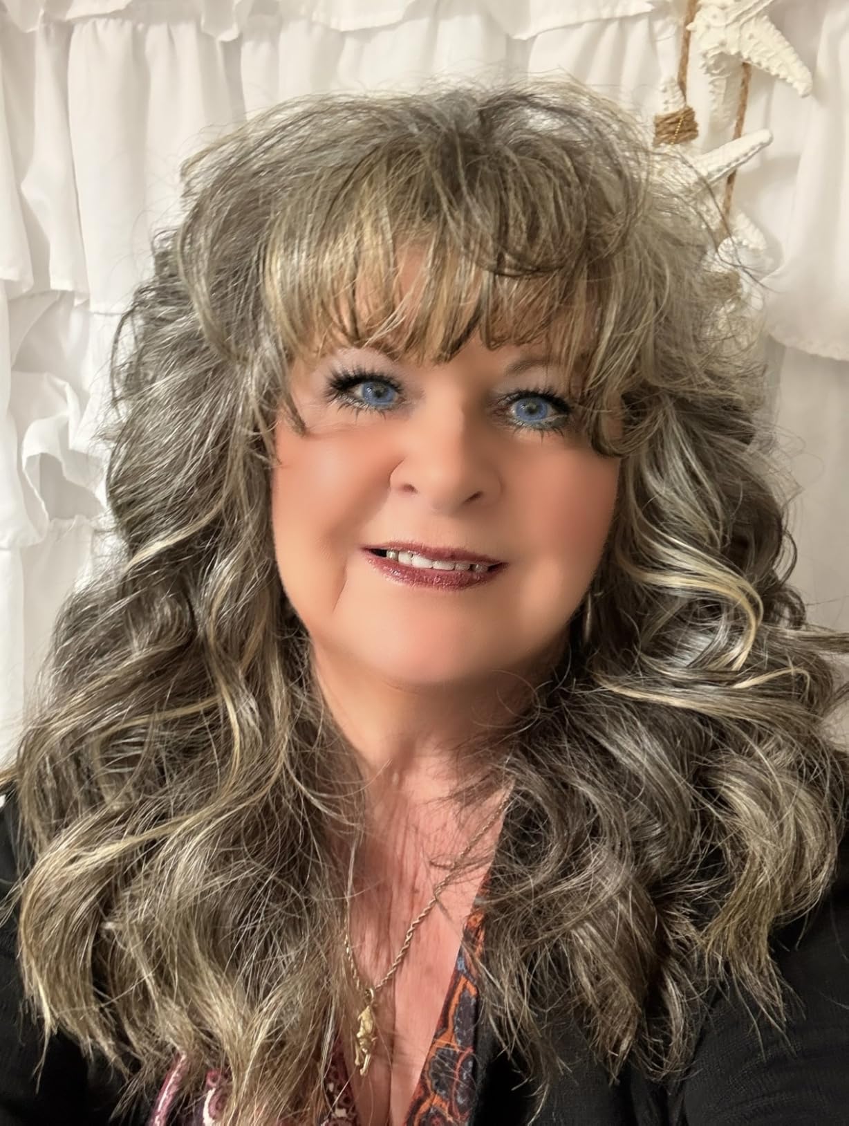 Conair InfinitiPRO Curl Secret ¾-In. Ceramic Auto Curling Iron | Safe Automatic ¾ in. Curl Chamber with 9 Style Options for Tangle-Free Curls on All Hair Types, Grey, CD1031L customer photo 1