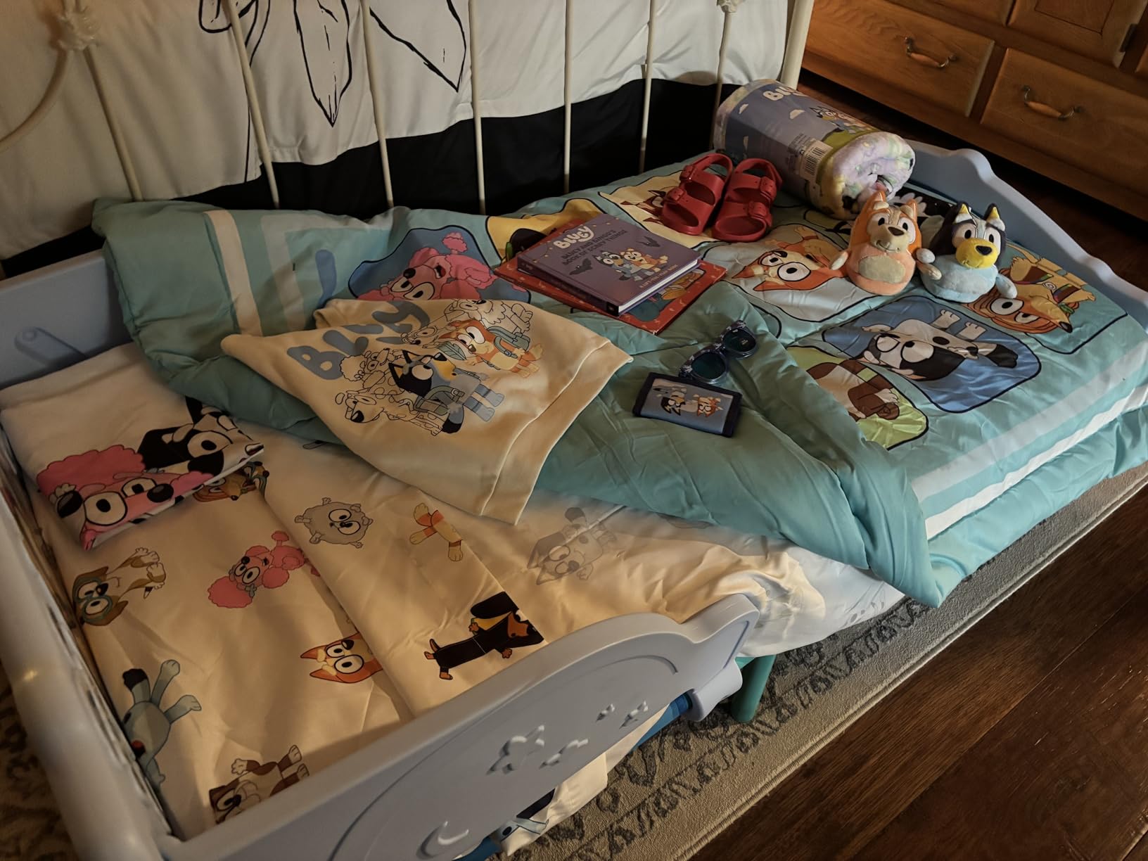 Delta Children Spidey and His Amazing Friends 3D Toddler Bed, Blue customer photo 1
