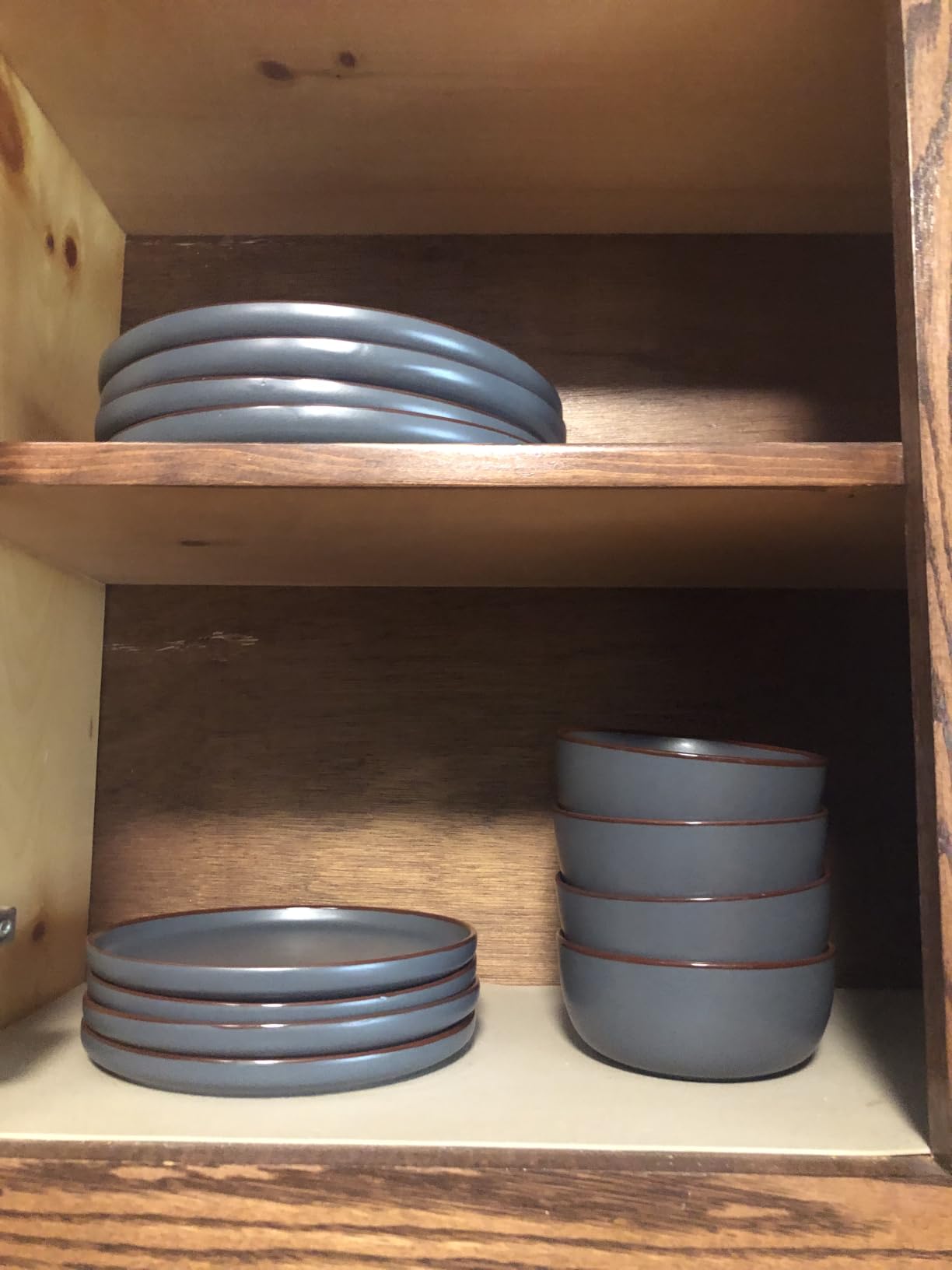 Famiware Mercury 12-Piece Stoneware Dinnerware Set, Matte Black customer photo 2