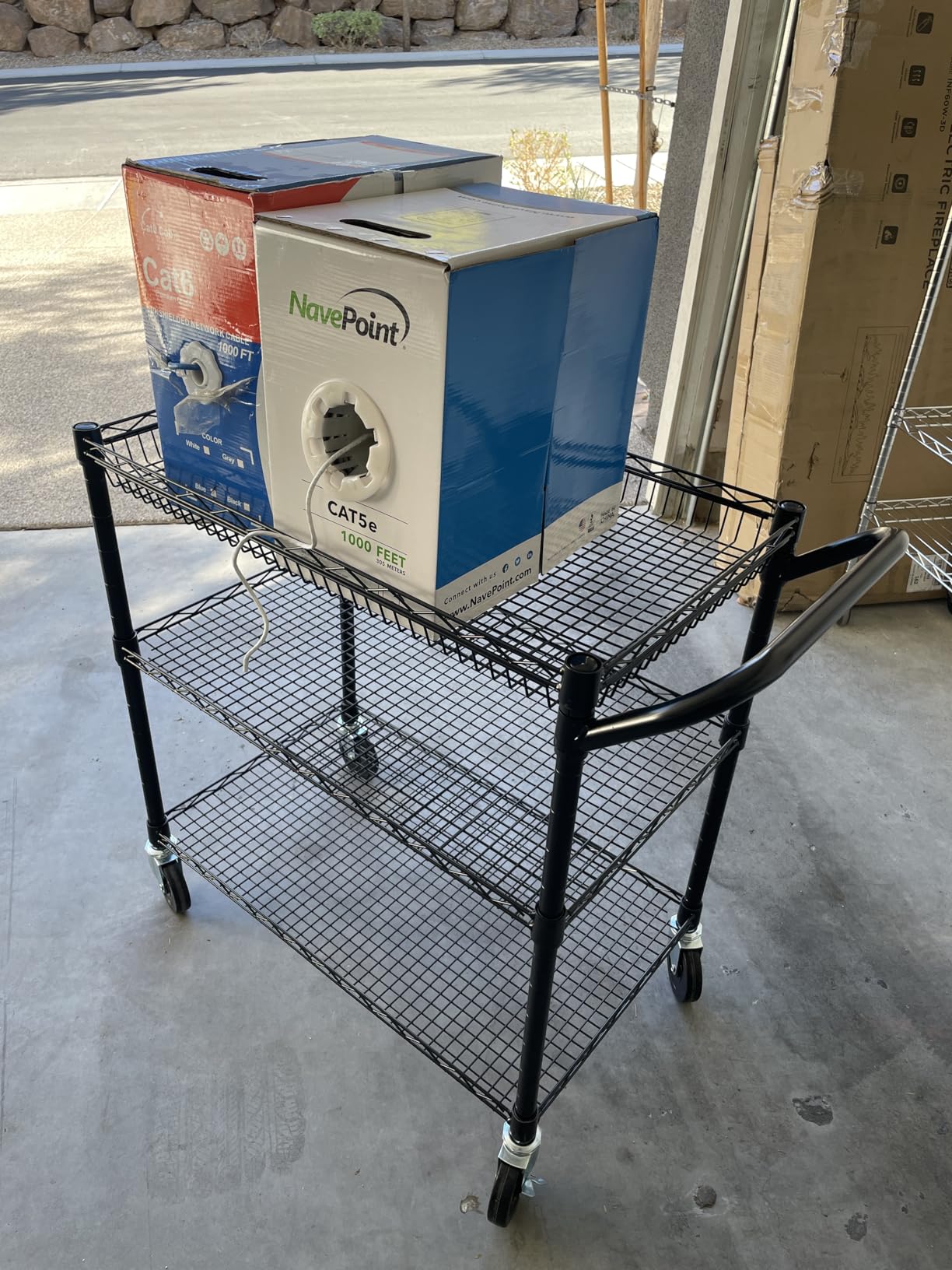 BolDuck Heavy Duty Utility Cart, 990Lbs Capacity 3 Tier Rolling Carts with Wheels, Kitchen Cart on Wheels with Storage, Commercial Grade Metal Serving Carts with Wire Shelving &Handle Bar, Black customer photo 2