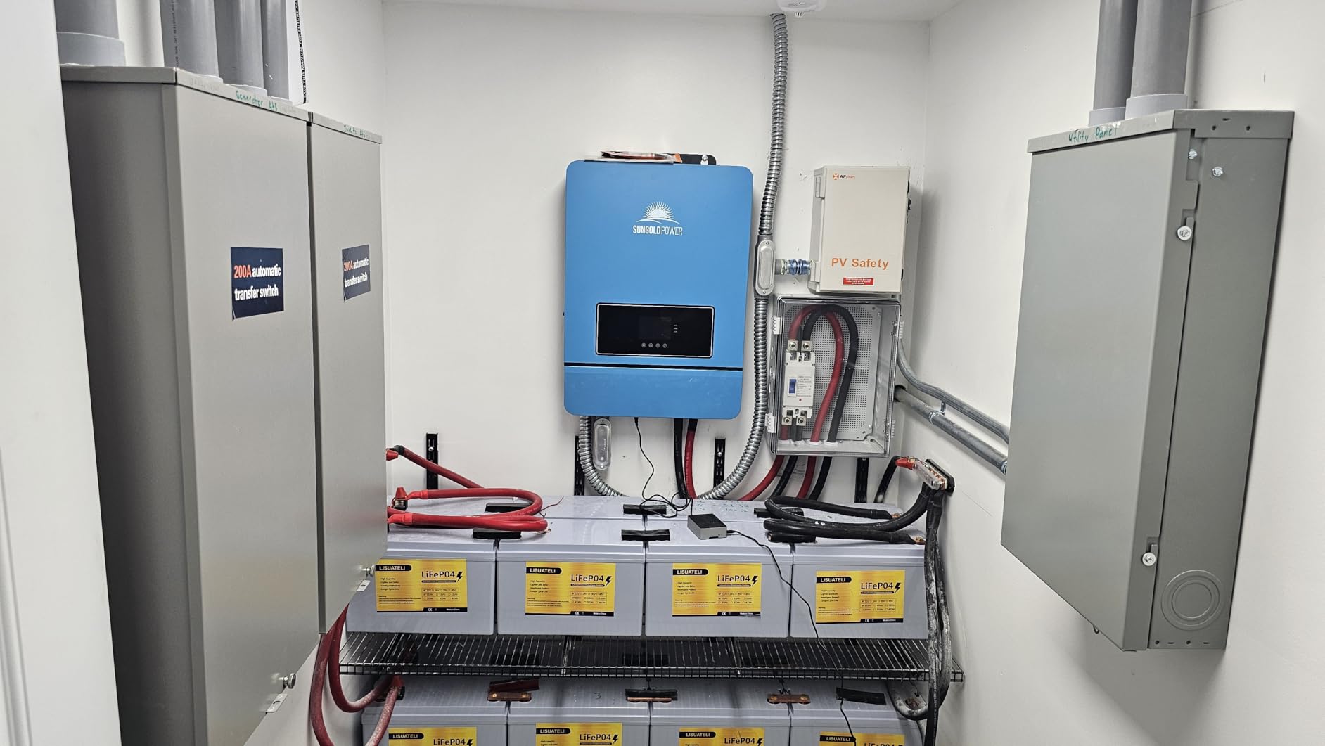 SUNGOLDPOWER 10000W 48V Solar Inverter, Split Phase Built-in 2 MPPTs, Max 200A Battery Charging, AC Input/Output 120V/240V(settable), Pure Sine Wave Inverter(BMS COMM) UL1741 SPH10048P customer photo 1