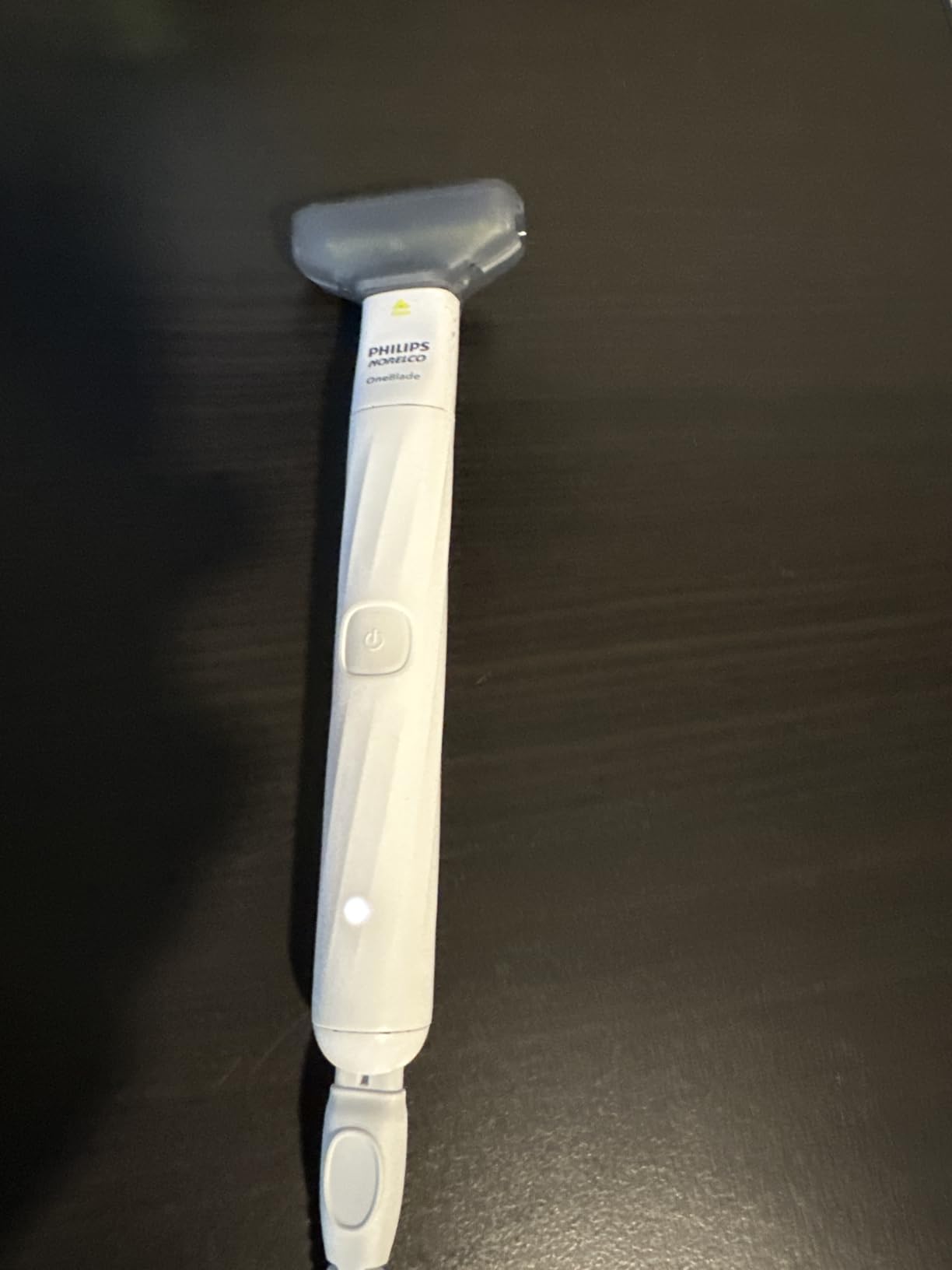 Philips Norelco OneBlade Intimate Trimmer and Shaver with Skin Protection | SkinProtect Blade, Designed for Pubic Grooming, 100% Showerproof, 30-Min Runtime, Includes Body Comb, QP1924/70 customer photo 2
