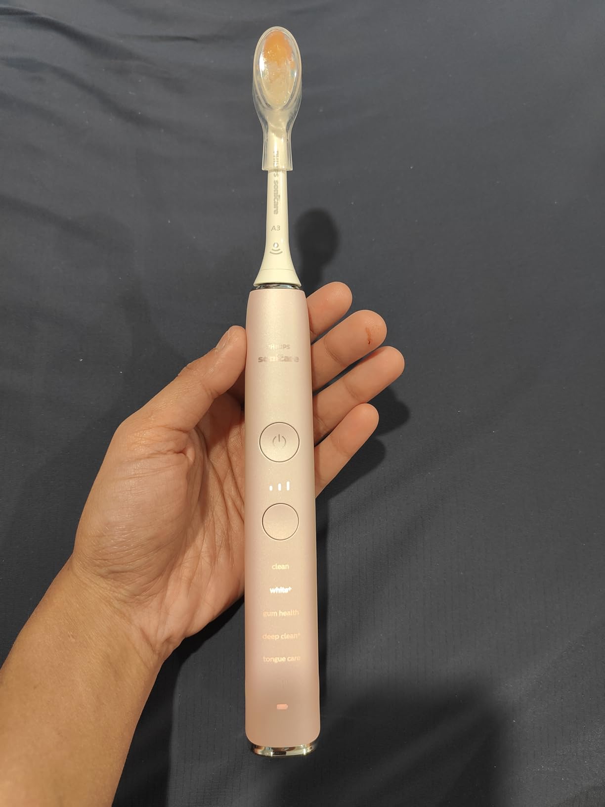 Philips Sonicare DiamondClean Smart 9500 Electric Toothbrush - Sonic Toothbrush with App, Pressure Sensor, 15 Brushing Settings, Replacement Reminder, USB Charging Travel Case, Black, Model HX9923/11 customer photo 2